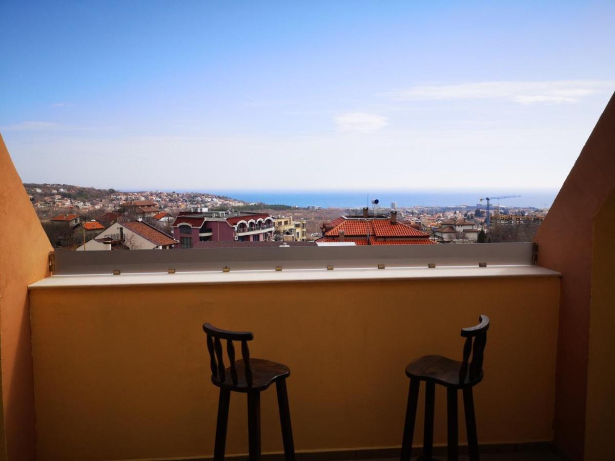 Alfa Guest Rooms With Parking Варна Экстерьер фото